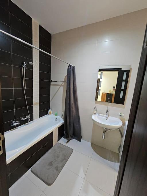Unique And Location Apartment